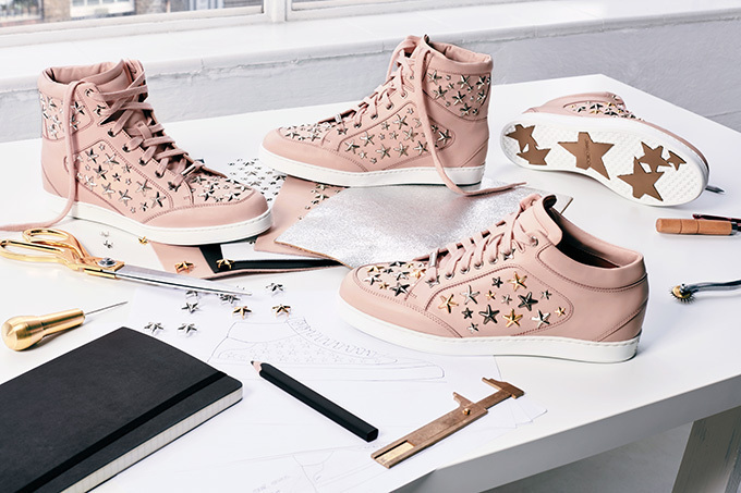 ジミー チュウの日本限定カプセルコレクション、カスタムメイドで創る