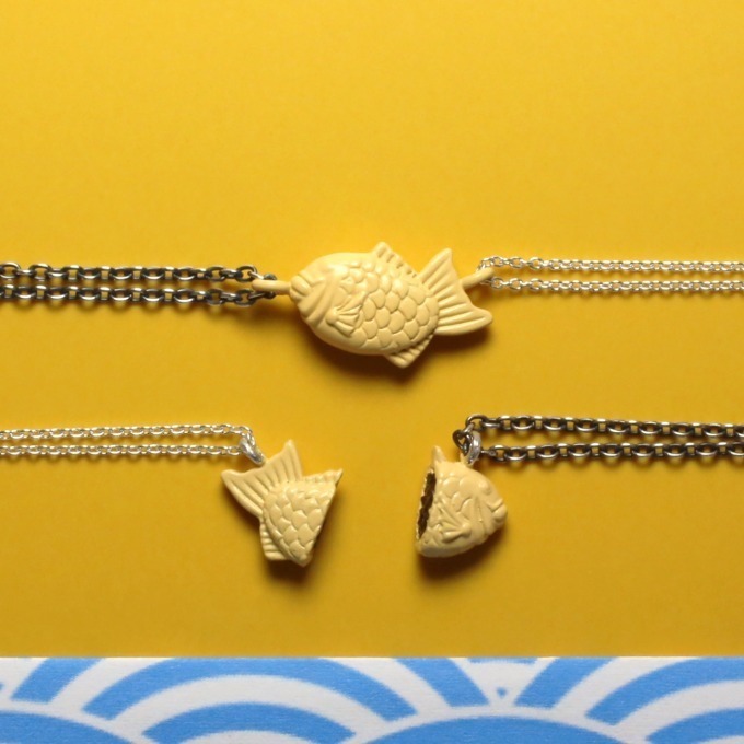 ジャムホームメイドから、“たい焼き“を半分に割ったペアジュエリー