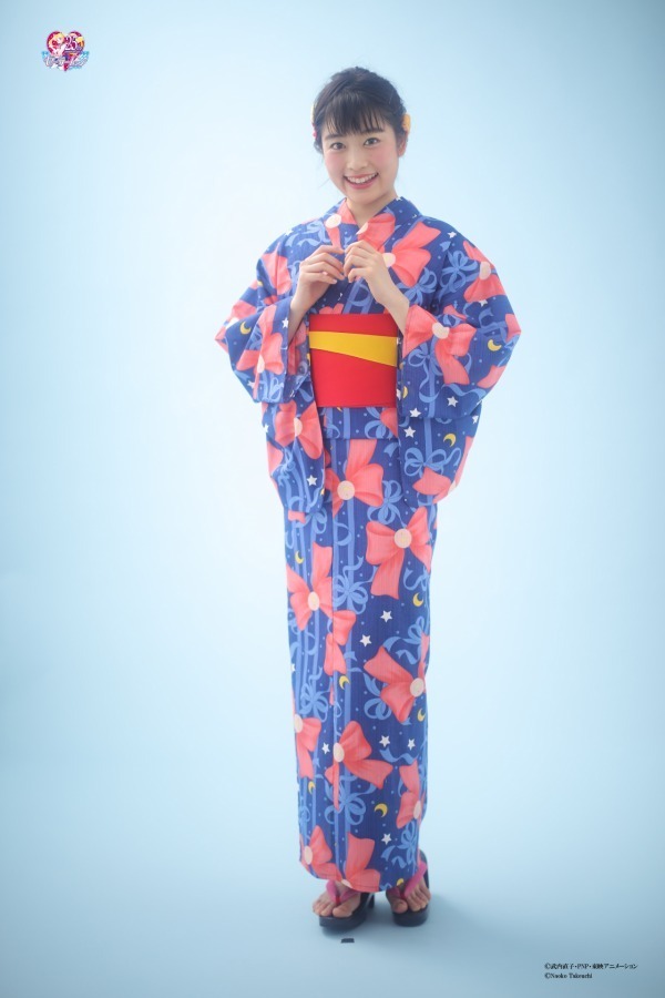 セーラームーン浴衣」5人の戦士をイメージしたリボン柄や、レトロ