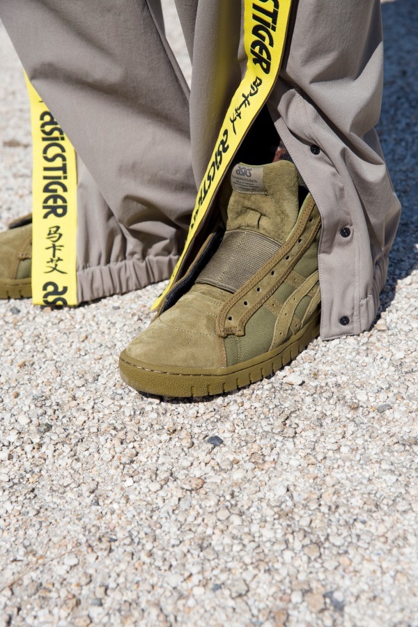 アシックスタイガー×サスクワァッチファブリックス、“アーミーグリーン