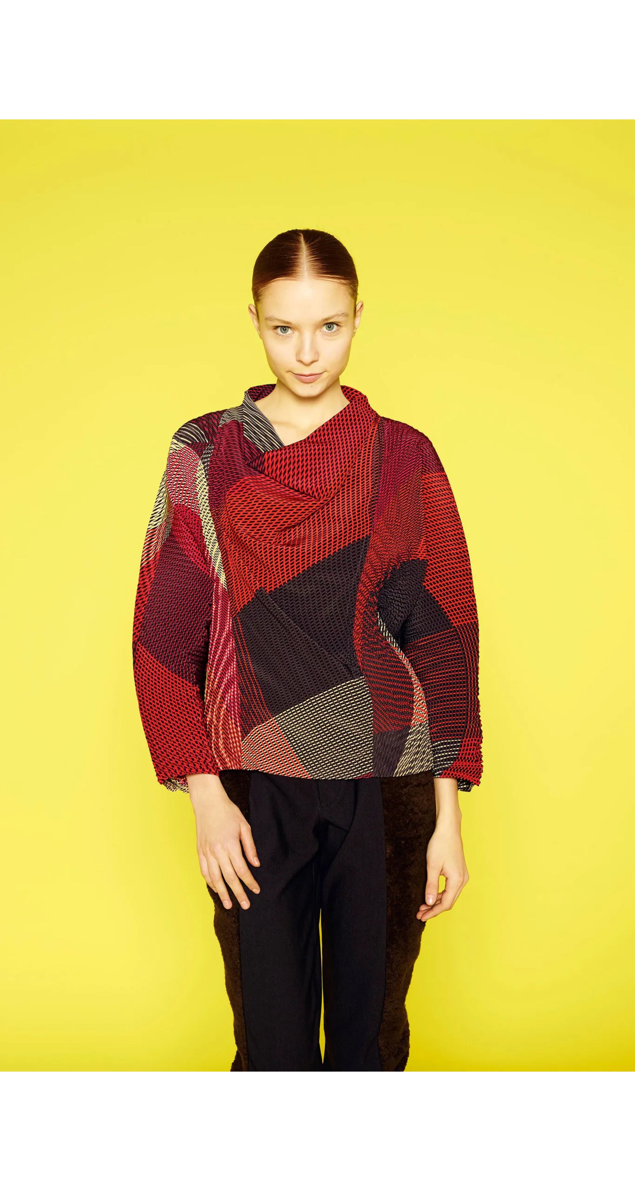 Issey Miyake 2000s Op Art Print Pleated Cowl Neck Top