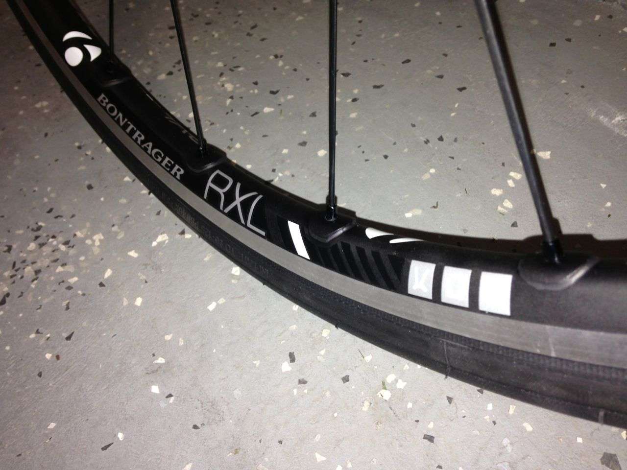 Bontrager Race X Lite TLR Wheelset Review - FeedTheHabit.com