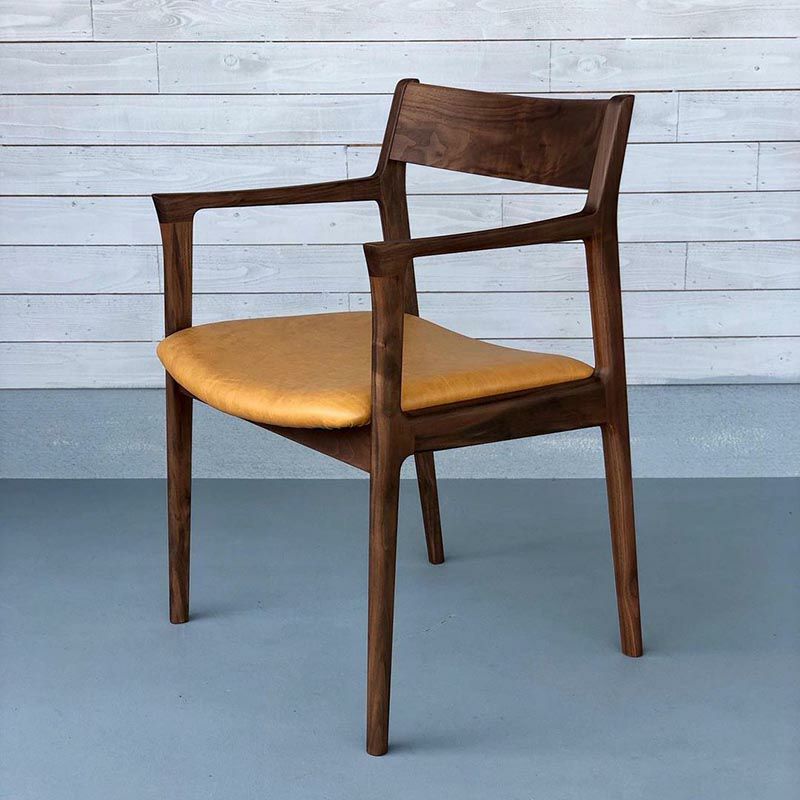 シキファニチア レフアームチェア – FELICE.ONLINE