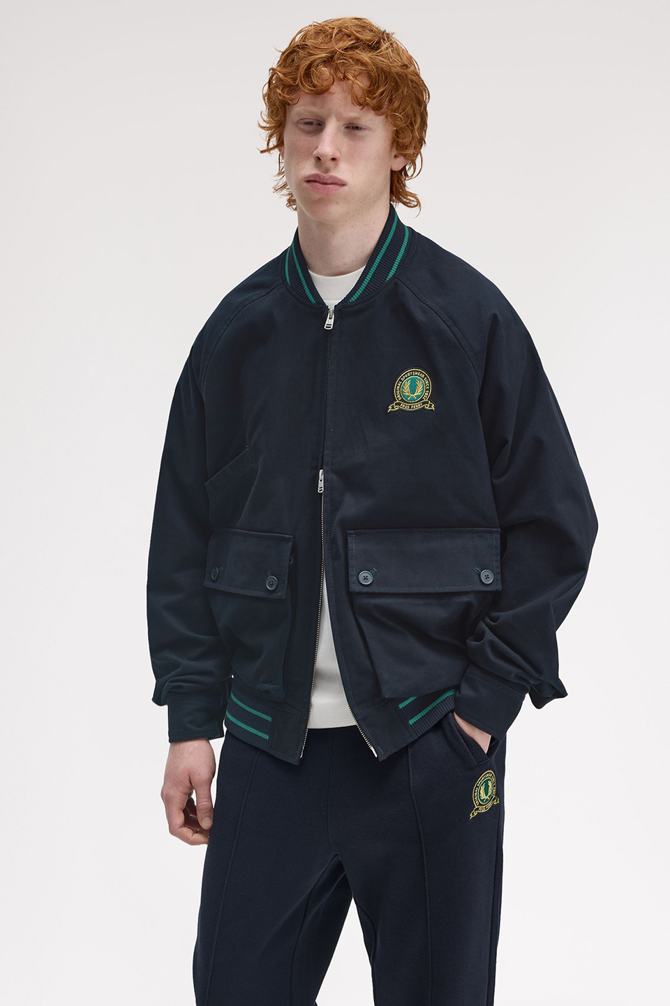 Tennis Badge Bomber Jacket(S 608：NAVY): | FRED PERRY JAPAN