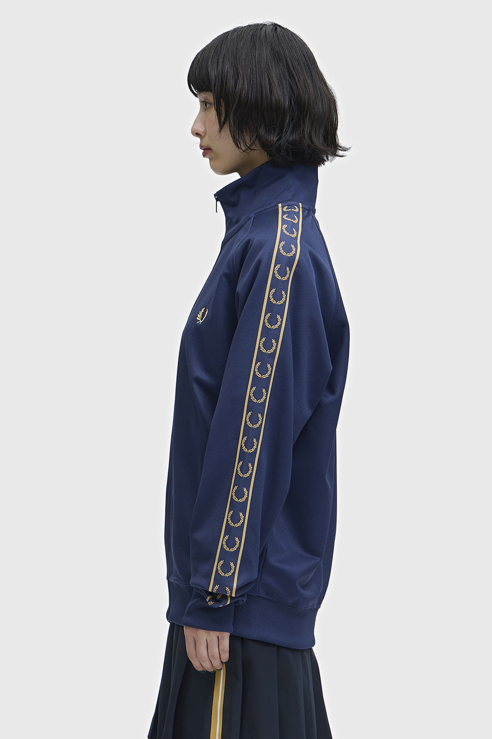 Contrast Tape Track Jacket(S 91A：TENNIS BLUE / CHAMPAGNE): | FRED