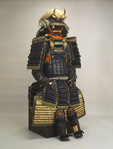 小札紺糸威五枚胴具足 | 小栗上野之介忠順所用 | 収蔵品詳細 | 作品を