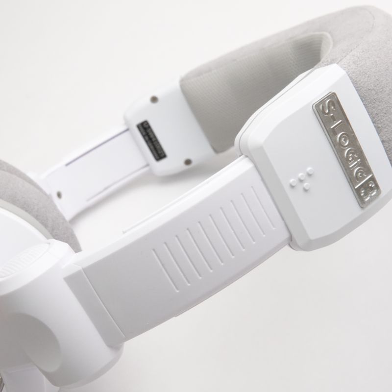 ULTRASONE Signature PURE WHITE [ULT-SIG-PURE-WHT] 中古