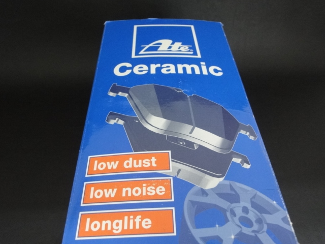 ATE S4/RS 4/S5/SQ5等Akebono用低ダストセラミックブレーキパッド