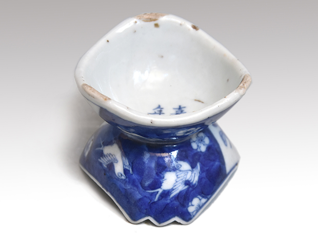 南京染付 花鳥図蓋置 嘉慶年製銘 | 古美術ささき