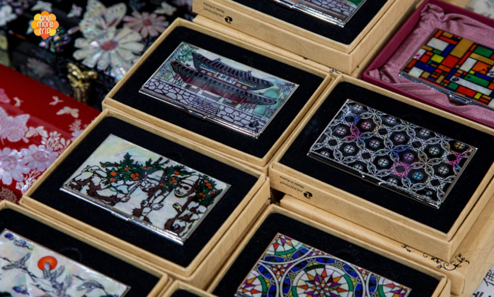 Mother-of-Pearl Craft Making Class in Seoul | KoreaTravelEasy