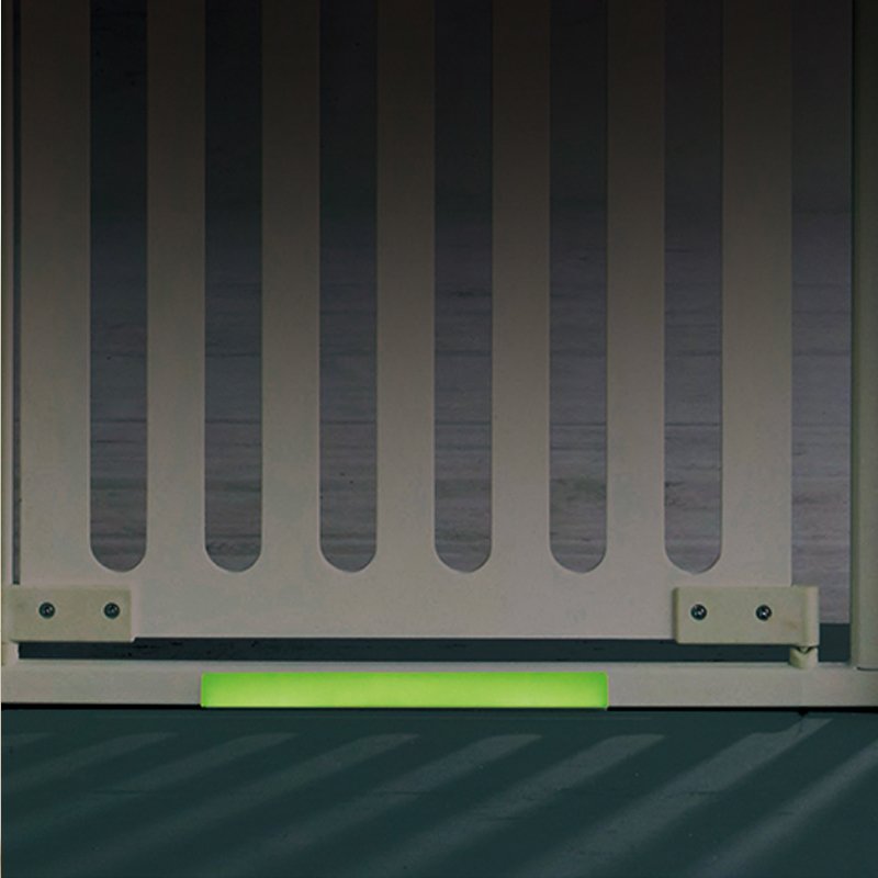 ベビーセーフティゲート クリアビュー Denmark-Design」について