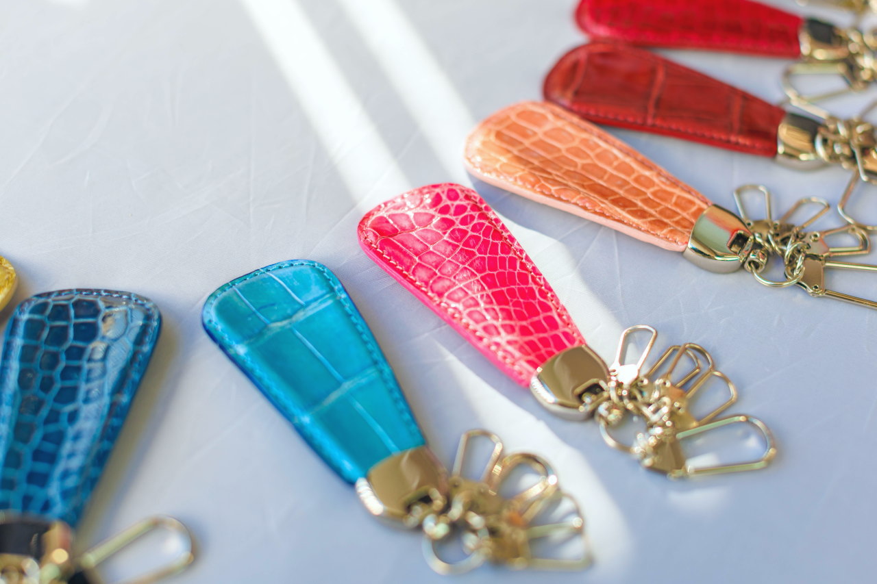 クロコダイル革 ラウンドファスナー 長財布 スリム | 手染め