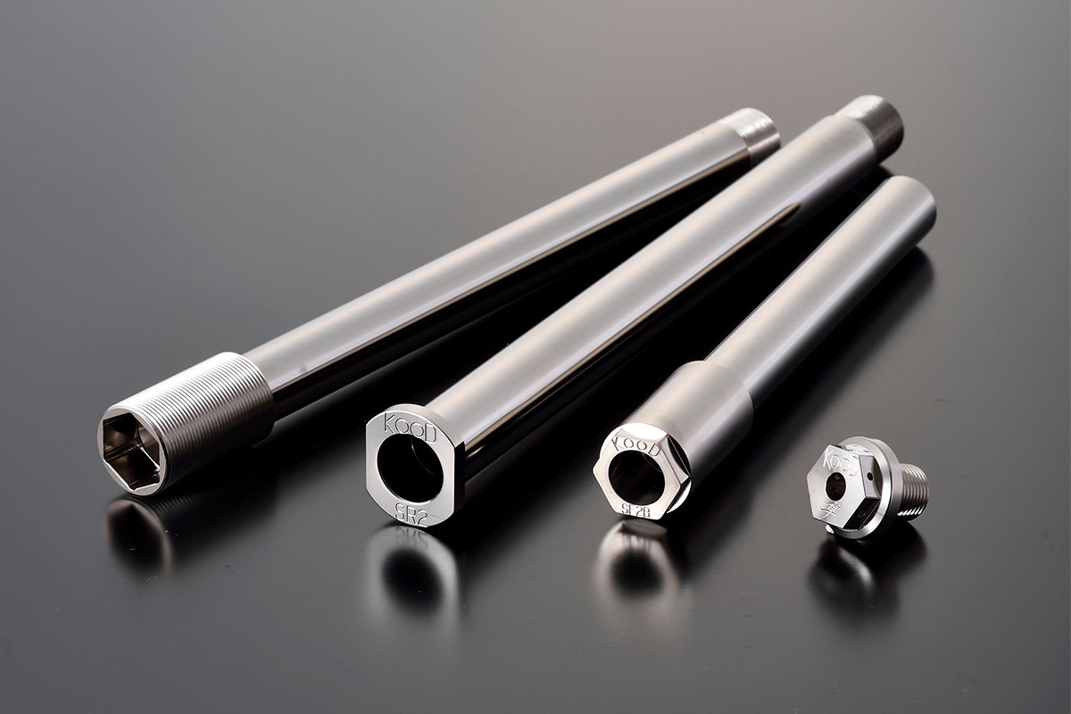 締結力アップで安定性ある走りを! KOODのアクスルシャフトがZ400にも