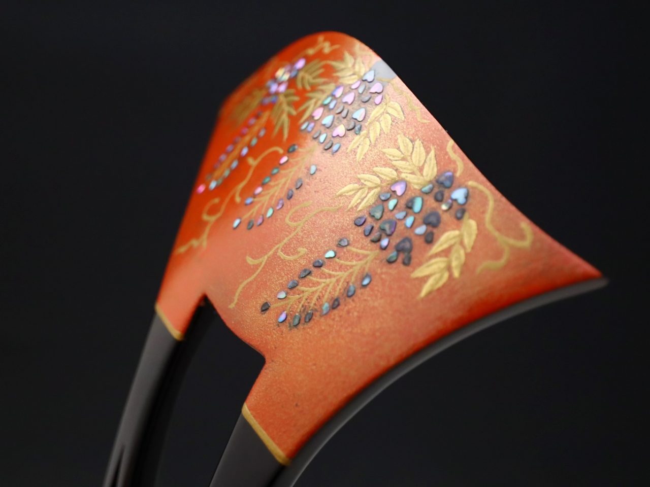 べっ甲藤螺鈿金蒔絵かんざし2020・2種｜子孫繁栄、長寿の象徴