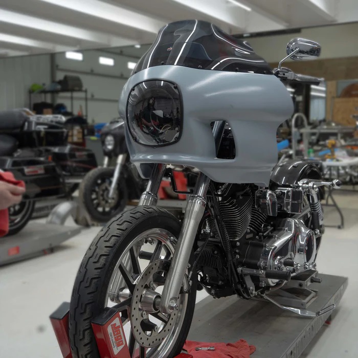 FXRP スタイルフェアリングキット ダイナ用 ウィンドシールド/ハンド