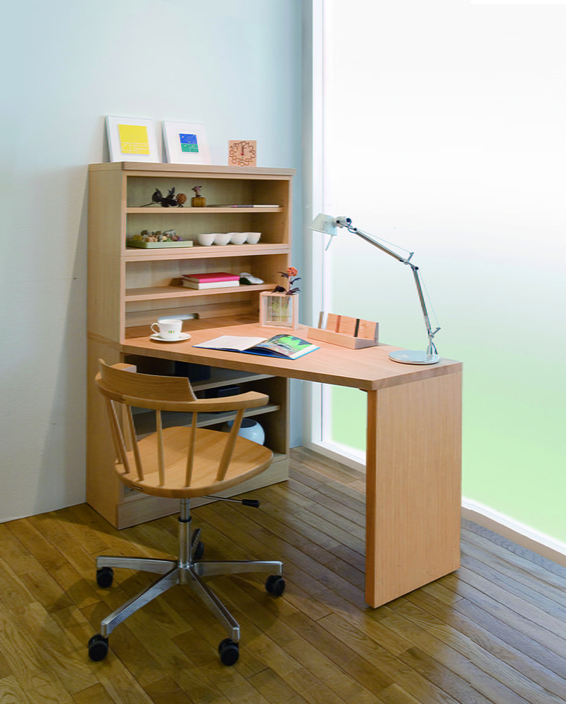 クラウンデスクチェア - 国産無垢家具は飛騨高山発の家具メーカー KASHIWA