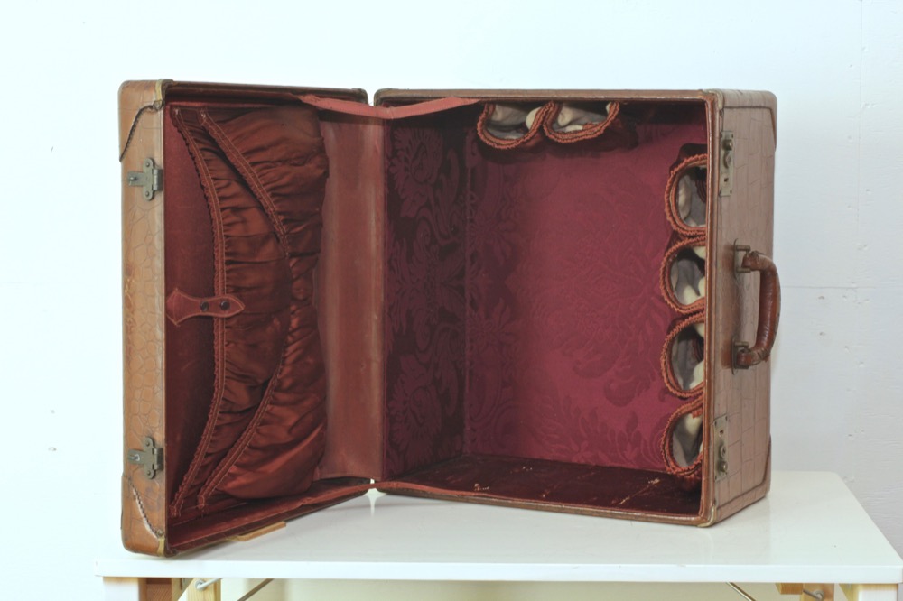 イギリス ヴィンテージ レザー トランク | キヤアンティークス