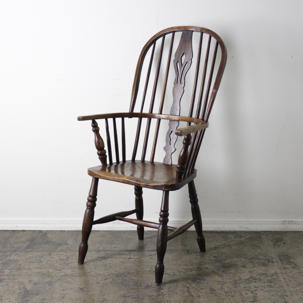 イギリス アンティーク 19世紀初頭 エルム ウィンザー アームチェア