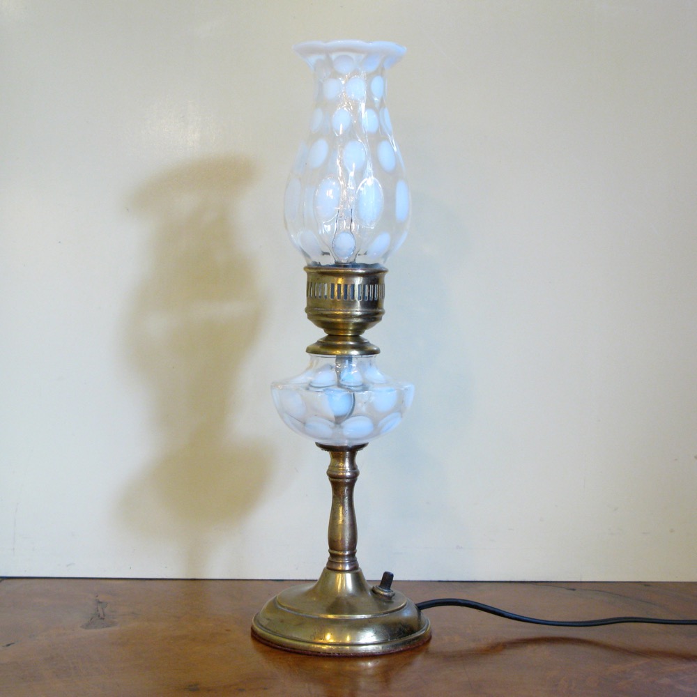 アメリカ アンティーク オパールセントガラス オイルランプ型テーブル