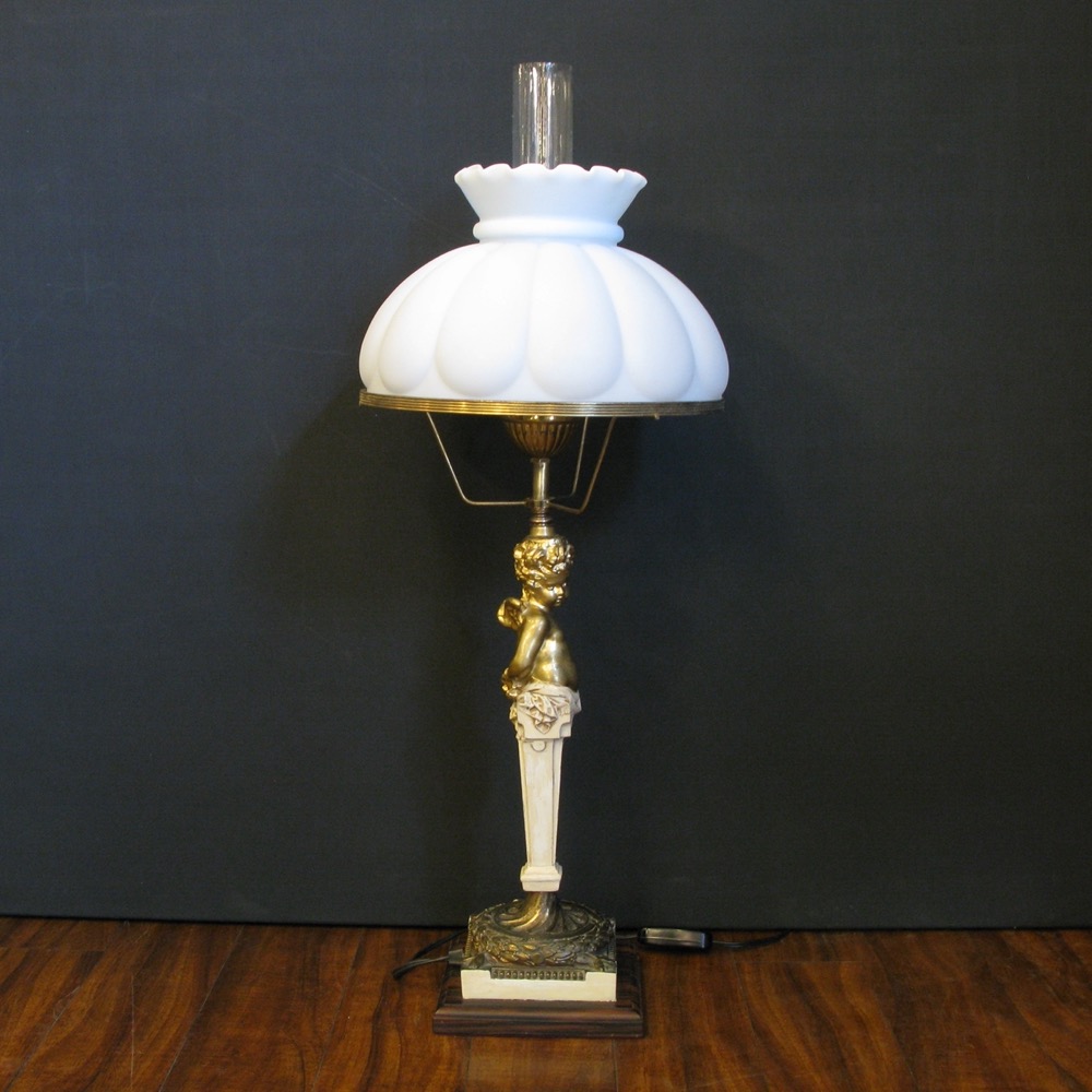 フランス アンティーク オイルランプ型 天使のテーブルランプ | キヤ