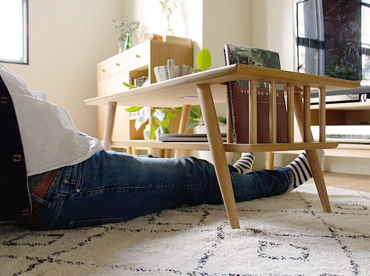 マガジンラック付きリビングテーブル Calfu（カーフ）｜北欧