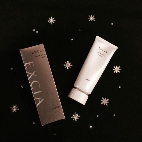 アルビオン エクシアAL リニューイング グレイスオーラ ハンド｜紹介