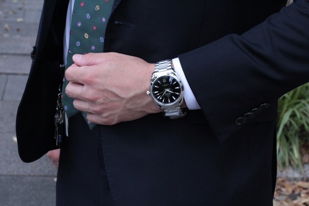 オメガ】シーマスター アクアテラを腕時計のプロ視点で徹底解説！着用