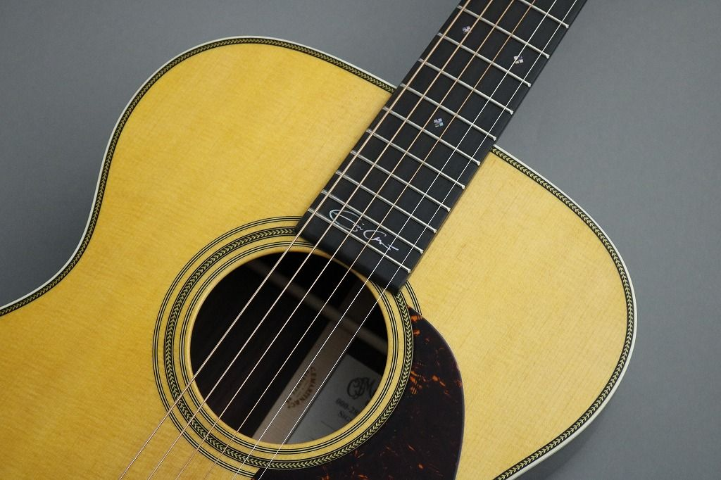 Martin 000-28EC：エリック・クラプトン愛用モデルの魅力と特徴