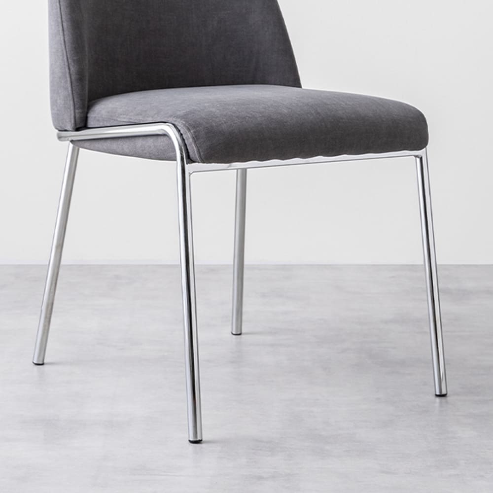 Swan（スワン） ダイニングチェア