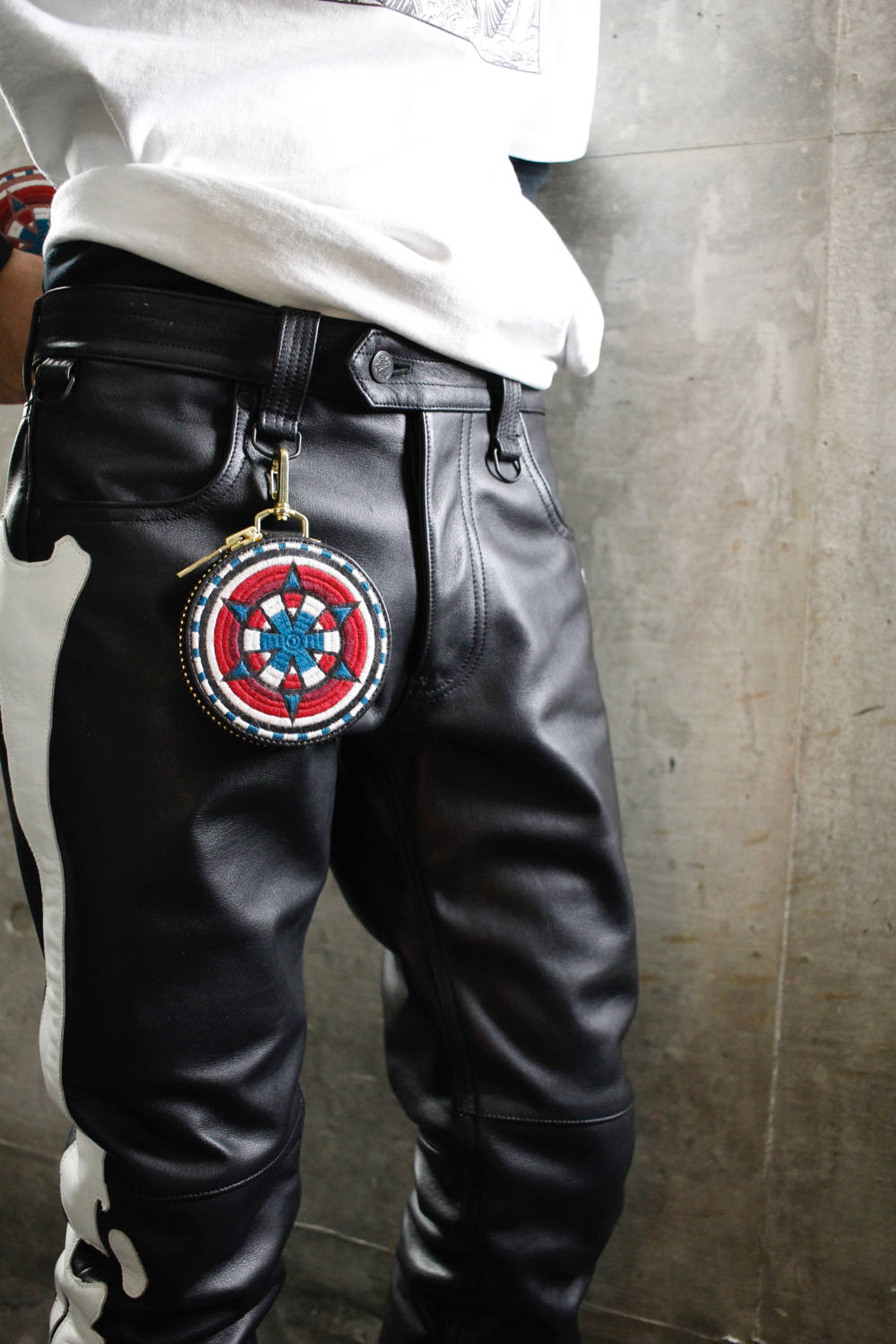 blackmeans - サークルポーチ (レザー コインケース) / BLACK / 945