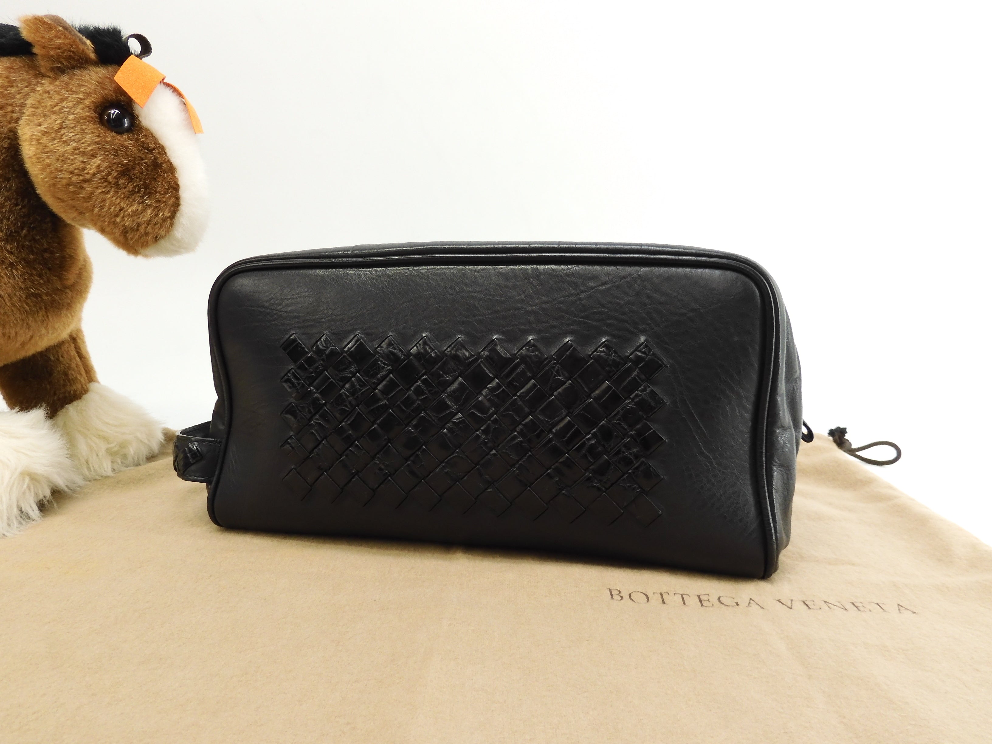 ボッテガヴェネタ クラッチ イントレチャート クロコダイルレザー黒