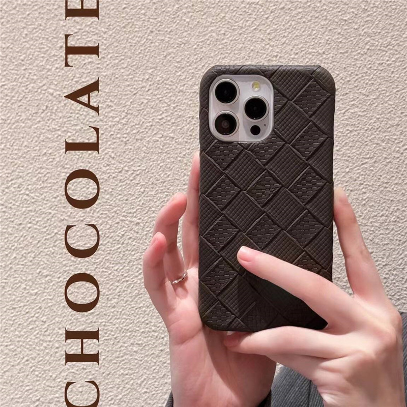 iphone17/17pro ケース ボッテガ iphone16 ケース 編み風 iphone16pro