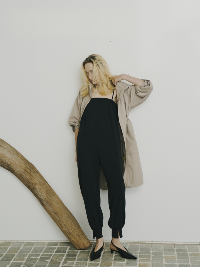 新しい季節へ、新しいムードを纏って NEW MOOD LOOK 5 Vol.1 HÉLIOPÔLE