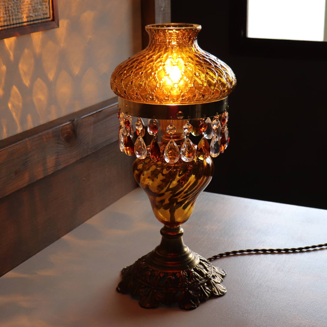USAヴィンテージアンバーガラスシェードテーブルライト｜アンティーク