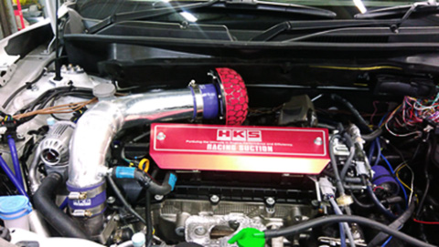 SWIFT SPORT (ZC33S)：Racing Suction