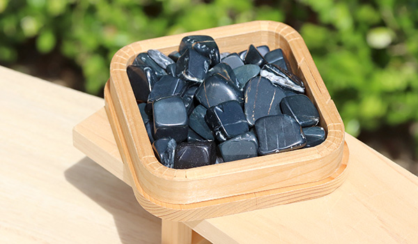 日本銘石さざれ（神居古潭石）100g|パワーストーンのヒーリング