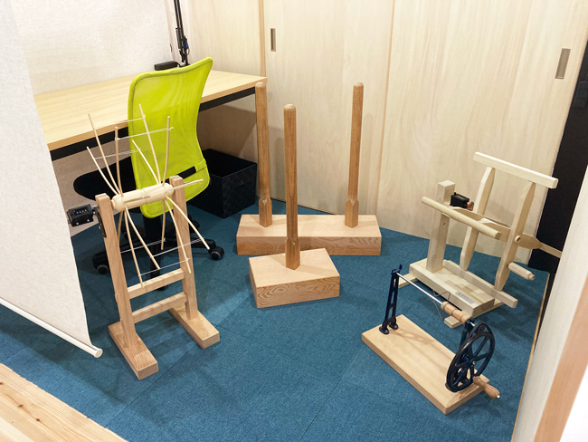 稲垣機料⊕（ぷらす）手織り道具のレンタル作業スペース