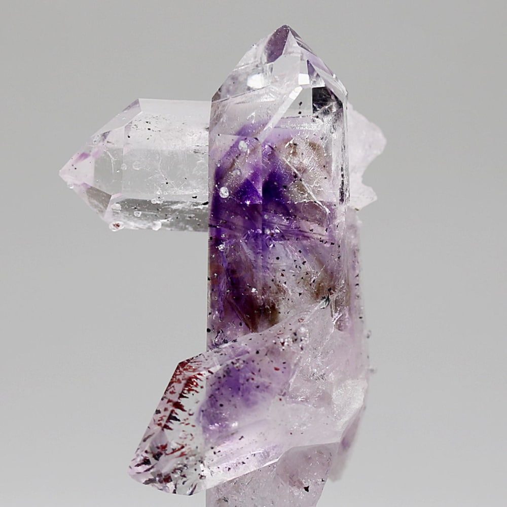 高品質]ナミビア共和国ブランドバーグ産ファントムアメジスト原石