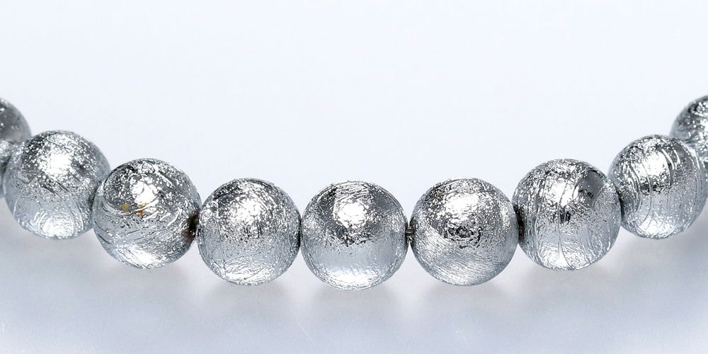 ナミビア共和国産]ギベオン隕石ブレスレット（約6mm玉/シルバーカラー