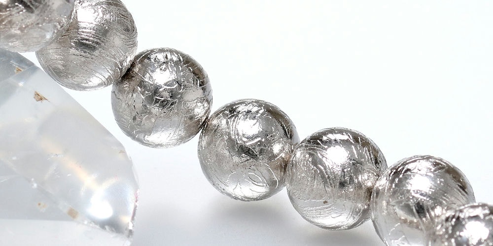 ナミビア共和国産]ギベオン隕石ブレスレット（約12mm玉/シルバーカラー