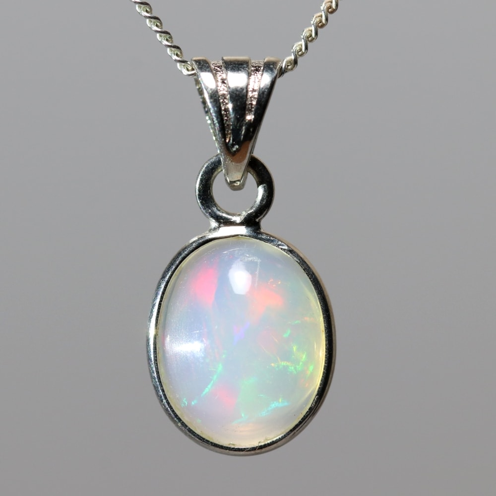 エチオピアオパールペンダントトップ（シルバー925・オーバル） - 埼玉