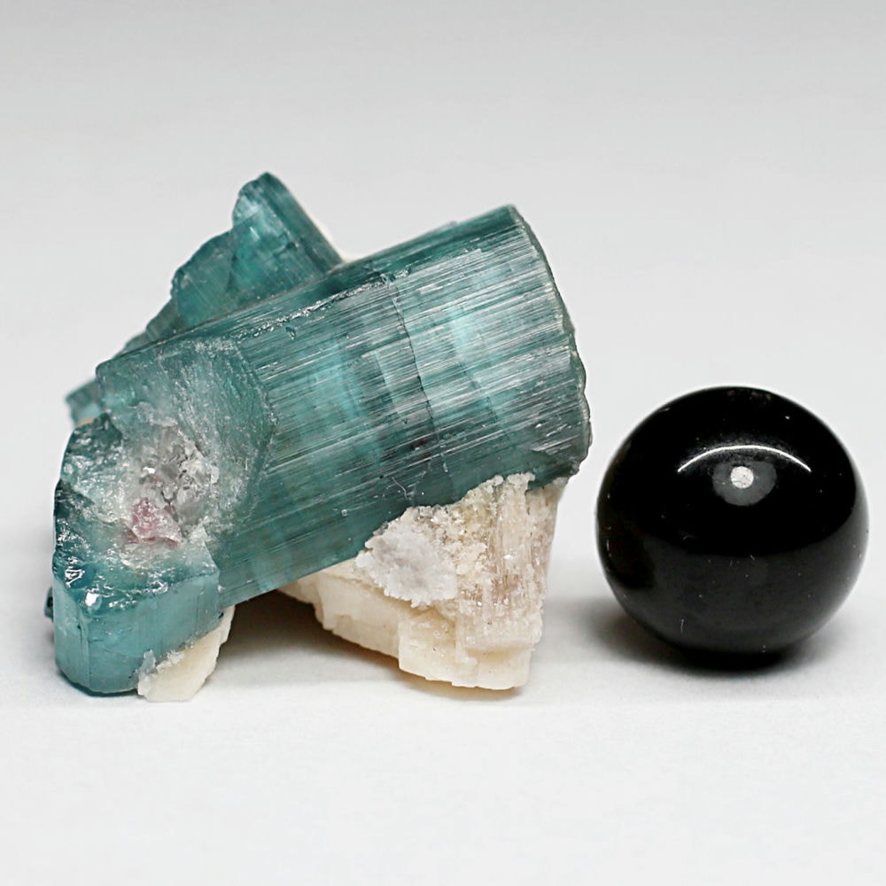 希少]インディゴブルートルマリン結晶原石（インディゴライト） - 埼玉