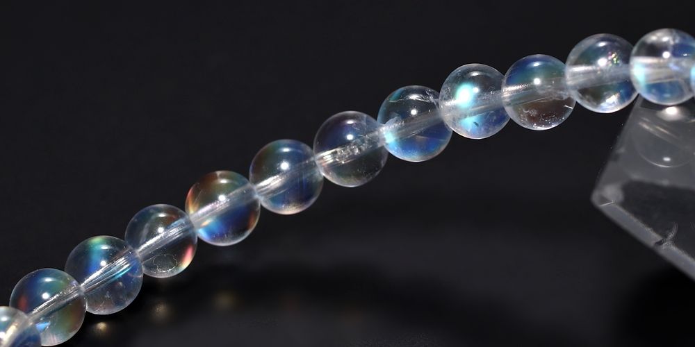 トップクォリティ/宝石質]別鉱床マダガスカル産ホワイトラブラドライト