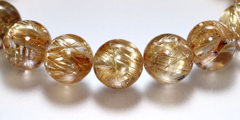 トップクォリティ]タイチンゴールドルチルクォーツブレスレット（約