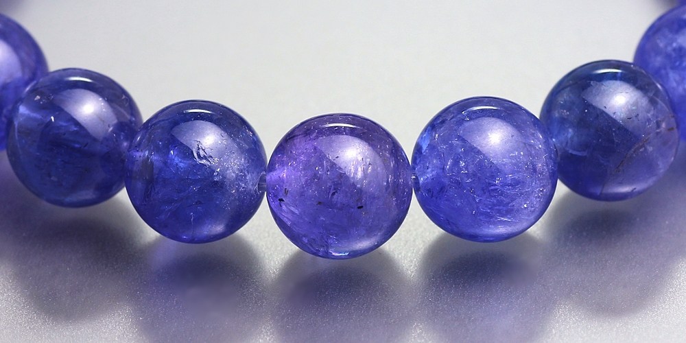 トップクォリティ]宝石質タンザナイトブレスレット（約10mm玉） - 埼玉