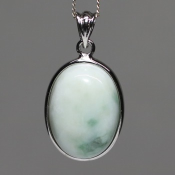 糸魚川産ヒスイ（翡翠）ペンダント（ネックレストップ） - 埼玉県吉川