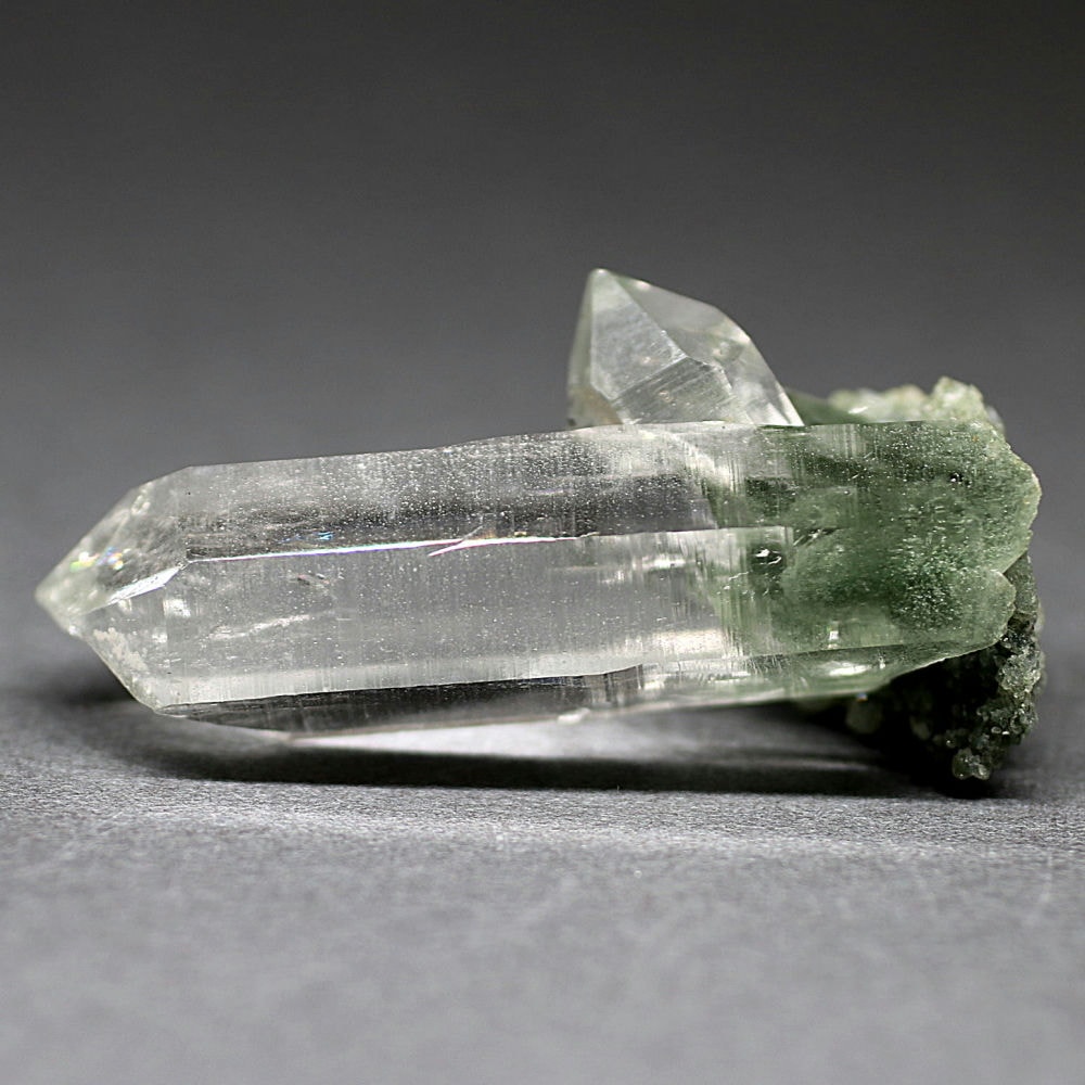 トップクォリティ]インド/マニハール産ヒマラヤ水晶ナチュラルポイント