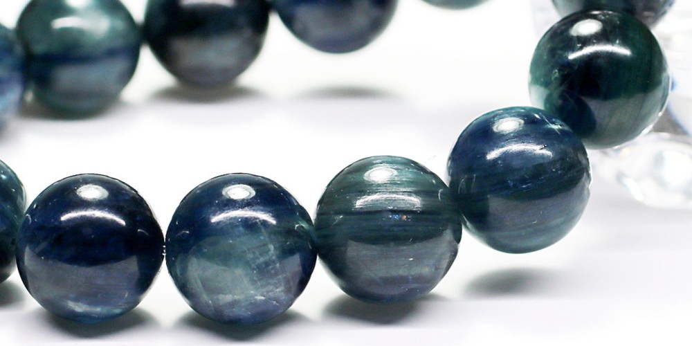高品質]タンザニア産カイヤナイトブレスレット（約14mm大玉） - 埼玉県