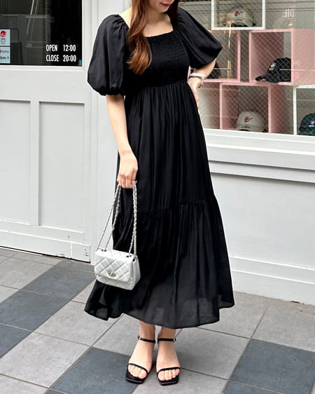 Backリボンスクエアネックバルーンスリーブ／ワンピース｜INGNI(イング