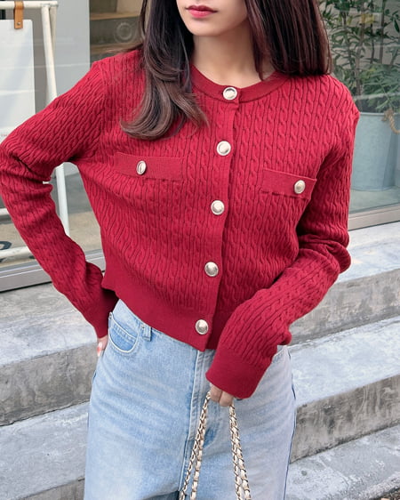 金ボタンケーブルニットカーディガン／A｜INGNI(イング) 公式通販